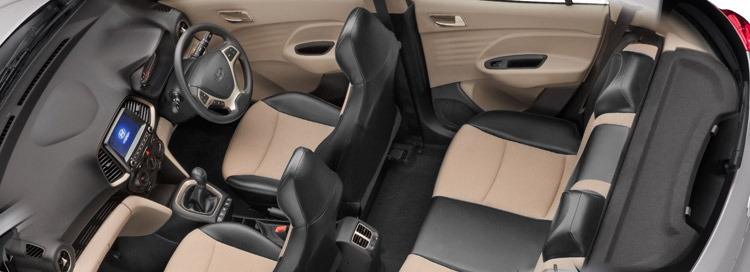 SANTRO_Hatchback_Interior