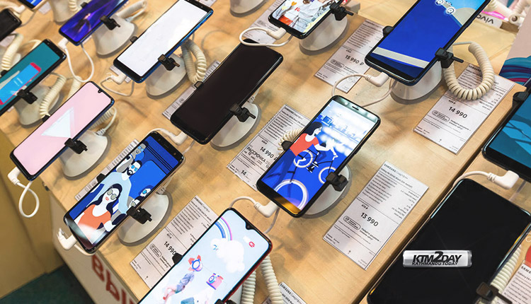 Smartphone sales decline Nepal