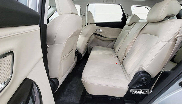 Interior of Oshan X7