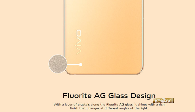 Vivo fluorite AG glass